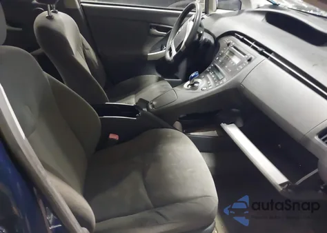 2010 Toyota Prius Iii z USA, uszkodzony, nr VIN JTDKN3DU3A1303813